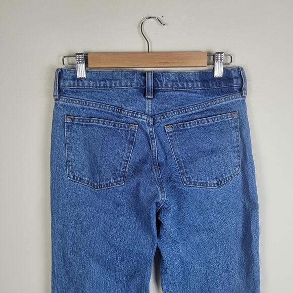 Abercrombie & Fitch Jeans Womens 26 Blue Denim Medium Wash 90s Straight Mid Rise - Picture 4 of 9